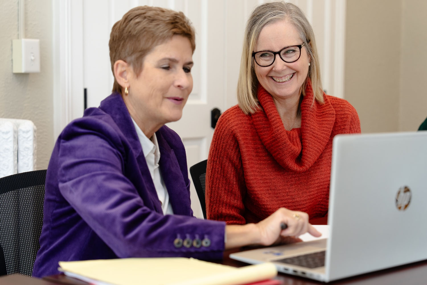 two women at laptop